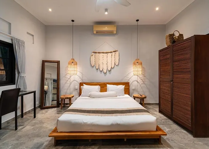 Umalas 4br Haven With Private Pool Near Villa