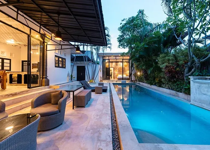 Umalas 4br Haven With Private Pool Near Canggu (Bali)
