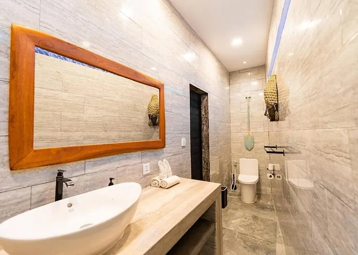 Umalas 4br Haven With Private Pool Near Villa