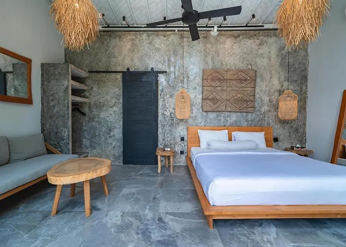Villa Umalas 4br Haven With Private Pool Near