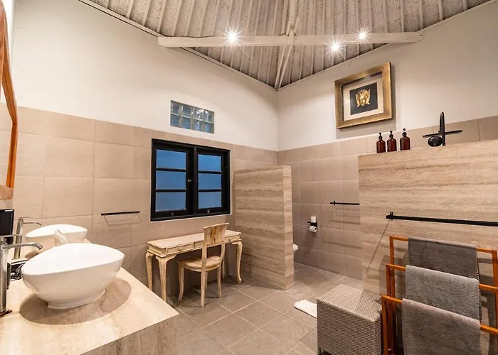 Umalas 4br Haven With Private Pool Near *