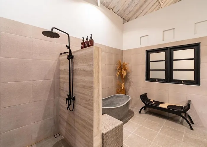 Umalas 4br Haven With Private Pool Near Villa Canggu (Bali)